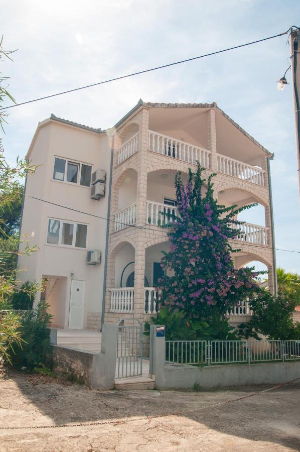 Villa Mia Trogir Buitenkant foto